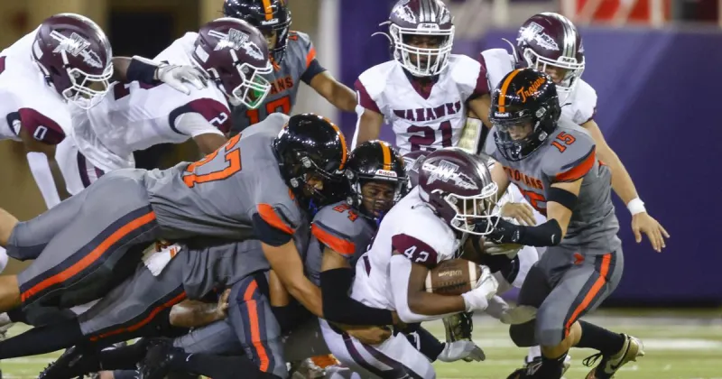 Waterloo students, district administration disagree on early merger of football team