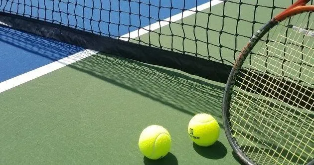 KMAland Girls Tennis (8/11): LC edges Clarinda, Glenwood, AL other dual winners, Creston 4th at Knoxville