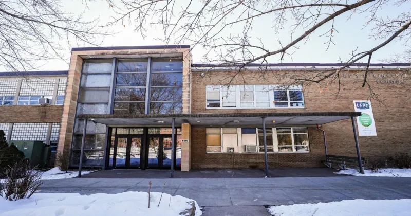 Expo Alternative Learning Center bought for $155,000 for multi-use site, veteran housing