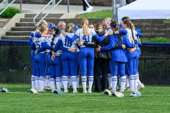 17 Bulldogs Tabbed to NFCA All-America Scholar-Athlete Team