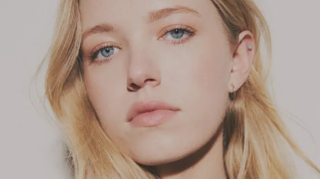 Shay Rudolph cast as Summer Di Laurentis in 'Off Campus' season 2