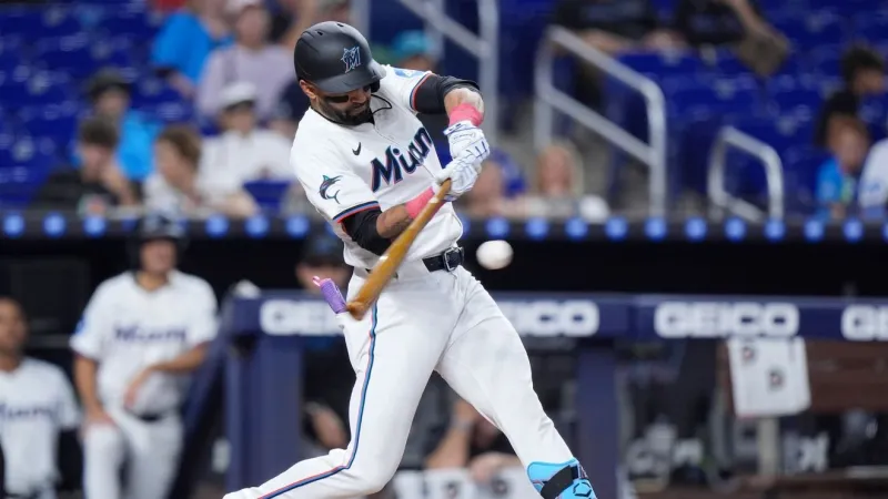 Iowa native Derek Hill returns to home state to play in MLB Field of Dreams Game