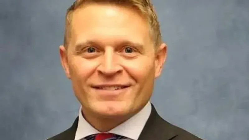 Iowa Sen. Mike Bousselot withdraws from 2026 reelection race