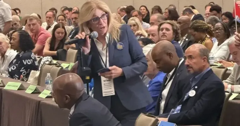DNC approves 2028 early primary calendar, again leaving Iowa Democrats out