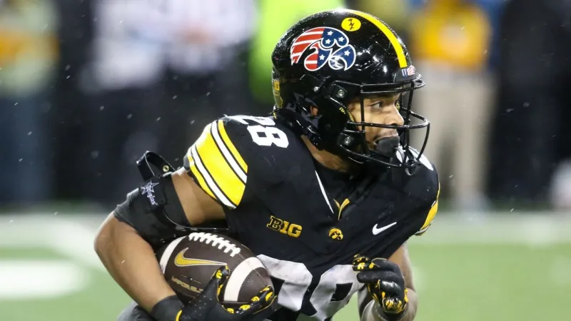Iowa Hawkeyes ranked in preseason AP Top 25
