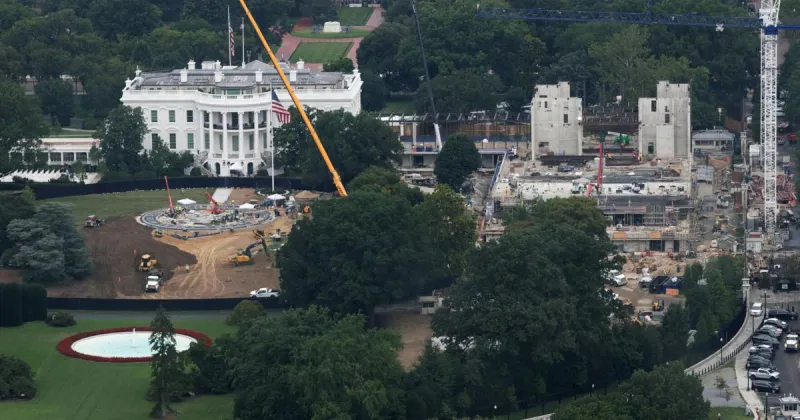 Supreme Court lets White House ballroom work continue