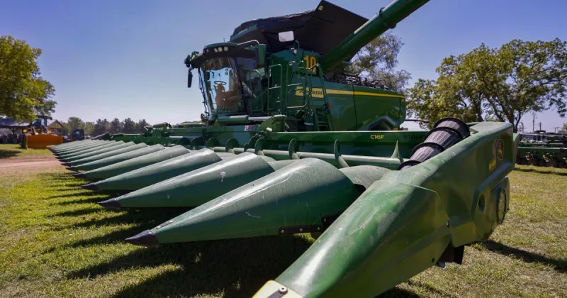 Farm technology from yesterday, today displayed at Old Time Power Show
