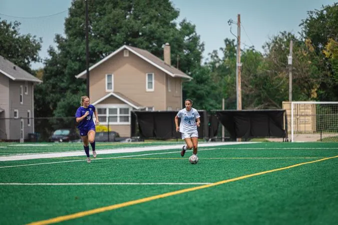 Women's Soccer Preview: Grand View & SIUE