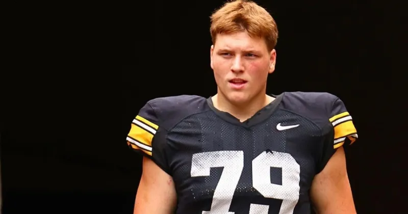 Waterloo West alum, Carson Nielsen settles in at Iowa after growing up a Hawkeye fan