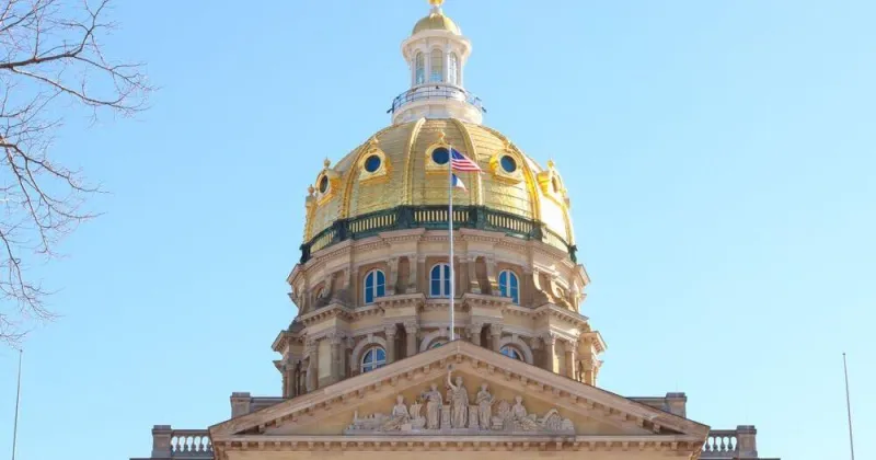 Iowa likely voters closely split on income tax constitutional amendment, poll finds