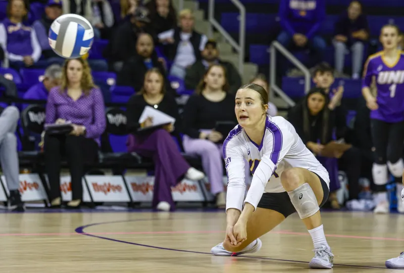 UNI's Jadyn Petersen had to learn to love being a libero
