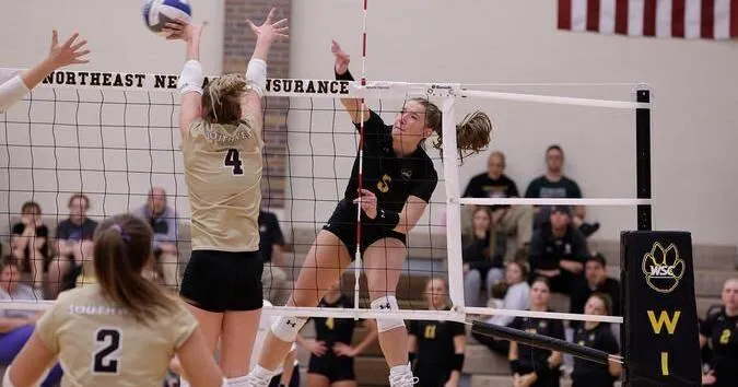 Wayne State volleyball tops No. 2 Tampa in five sets
