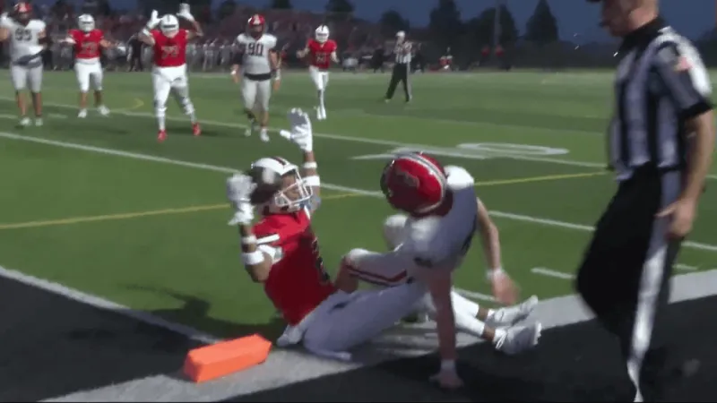 Prairie beats Linn-Mar 23-21 on a 4th quarter safety