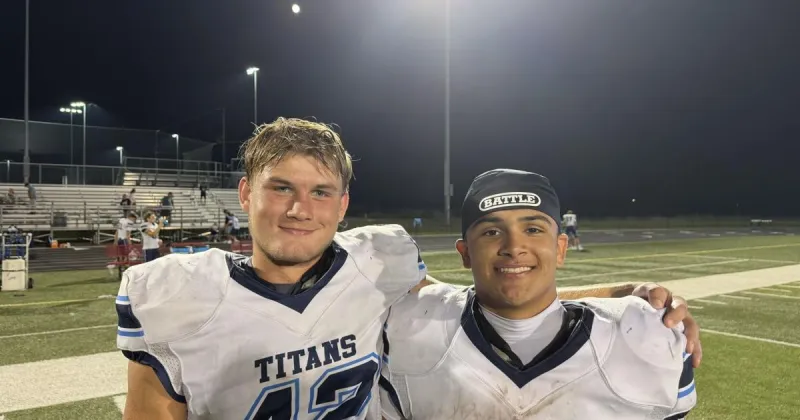 Doss leads Lewis Central in season opener high scoring thriller