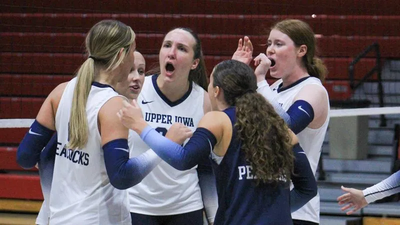 Peacock volleyball sweeps on Saturday for best start since 2022