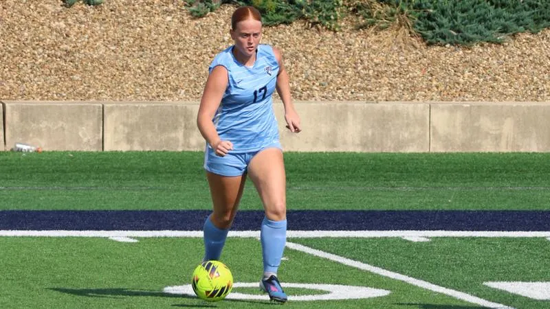 Hudson scores her second goal in UIU's second draw of season