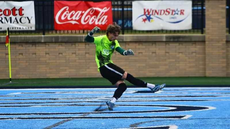 Nymark-Pedersen collects seven saves during Upper Iowa's second-straight tie