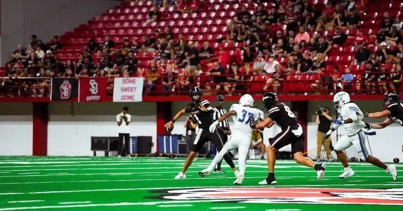 Austyn Modrzewski's historic debut powers USD past Central Connecticut State in season opener (copy)