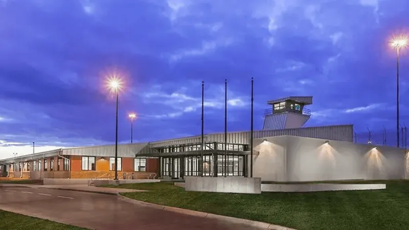 Inmate dies in custody at Iowa State Penitentiary
