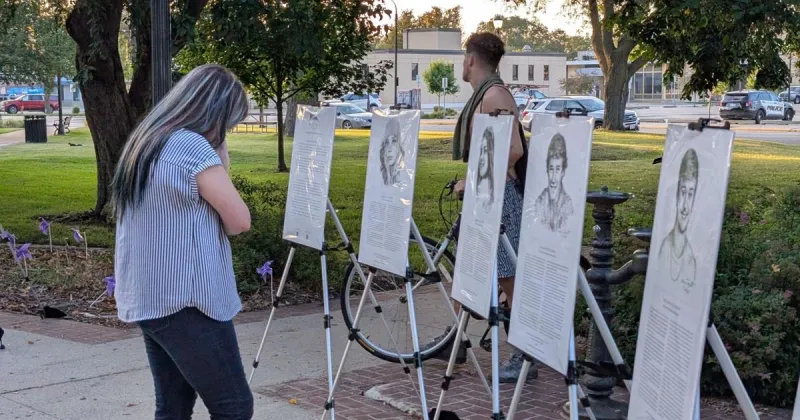 Overdose awareness event held in Mason City