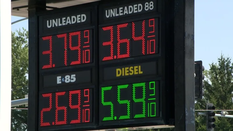 Record Labor Day costs prompt some Iowans to rethink travel as gas prices stay high
