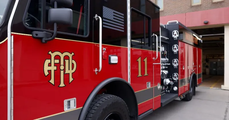 Seven adults, child and dog displaced after Moline apartment fire