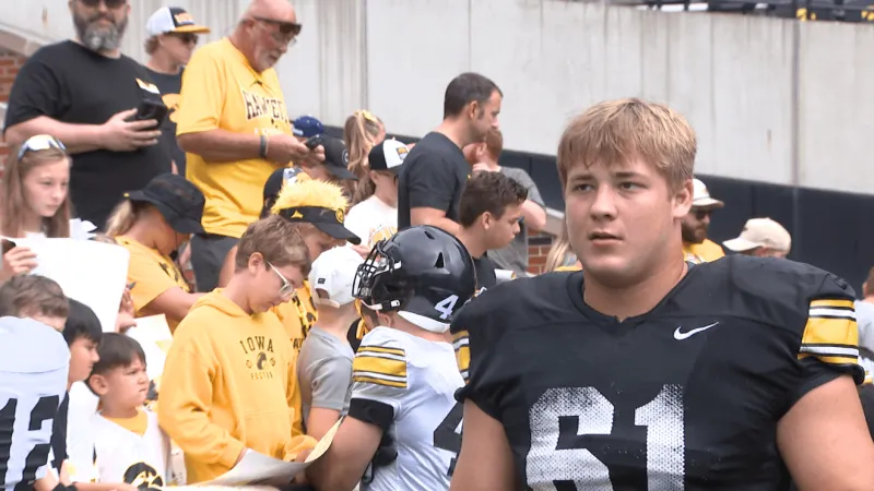 From walk-on to starter, Cael Winter's journey to the centerpiece of Iowa's offensive line