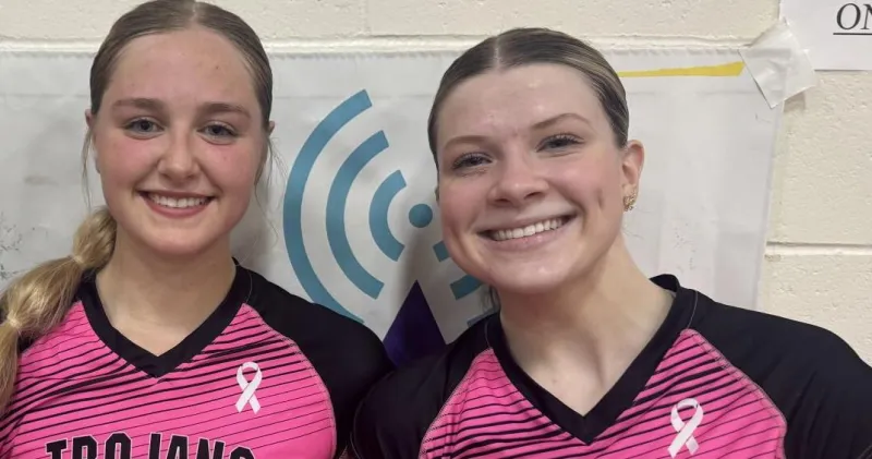 Senior-led Tri-Center volleyball trying to learn from challenging start