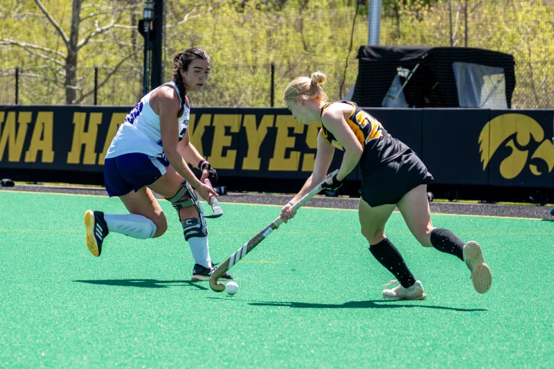 Iowa field hockey shuts out Lehigh in home opener