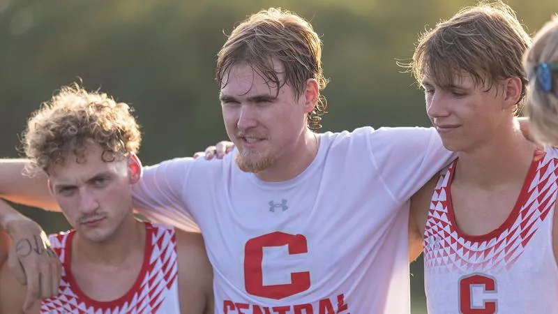 Wadsley, Central men top home cross country meet