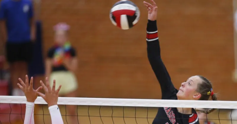 High School Volleyball: Mason City takes down Des Moines North