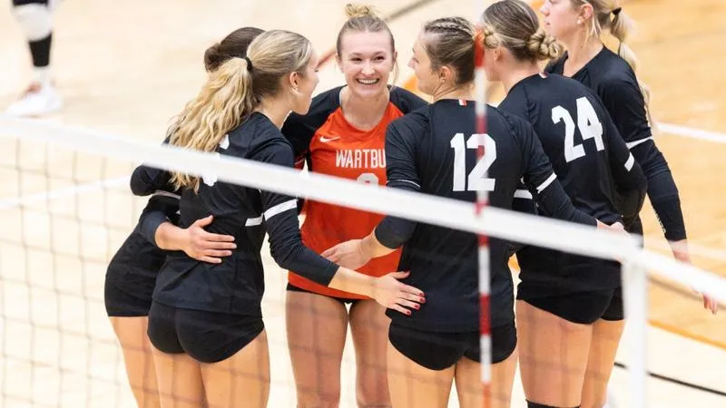 Knights Split Pair of Five-Set Matches at Carthage Invite