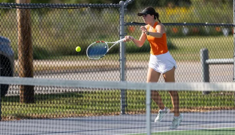 Knights Beat Wisconsin-River Falls and Wisconsin-Superior; Move to 3-0 On Season