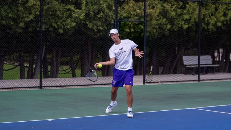 Duhawks Turn in Strong Performance at Cornell Invite