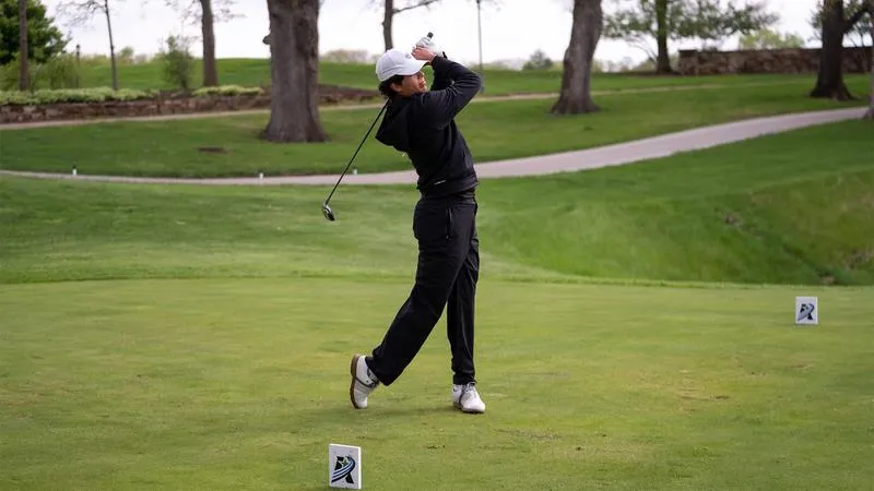 Loras Finishes 15th at Highland Championship