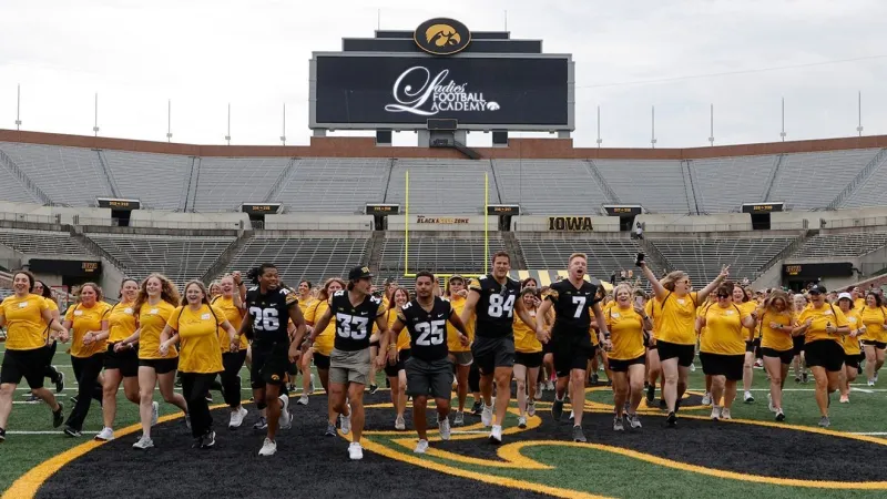 Registration opens for Iowa Ladies' Football Academy: Wave Edition