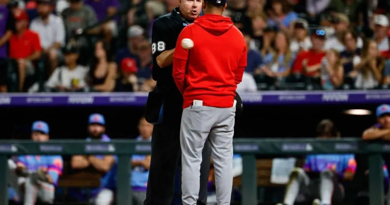 Umpire Doug Eddings apologizes to Hancel Rincon for taking issue with hat