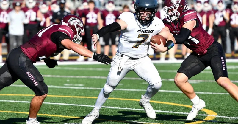 Dordt dominates Hastings in GPAC opener