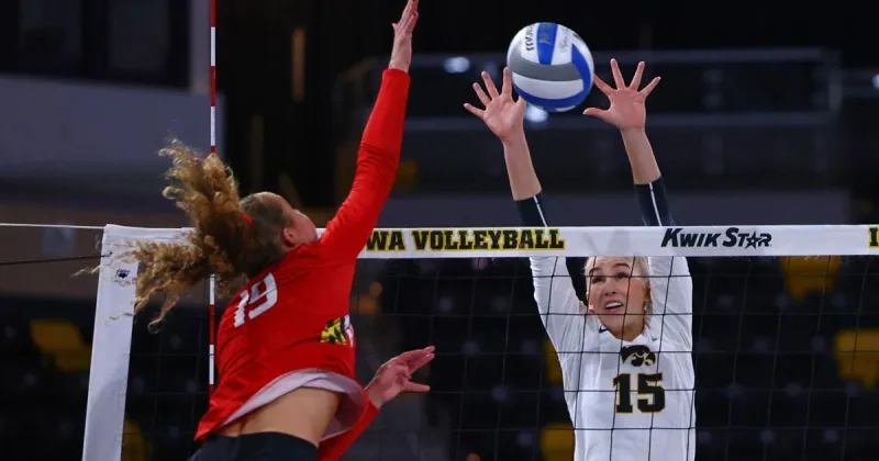 How Iowa volleyball needs to respond after 'rough one' in Big Ten/SEC Challenge