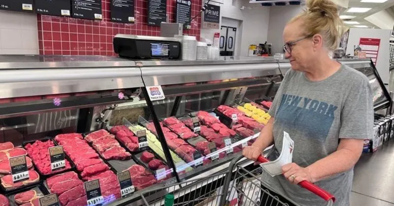 Record beef prices force Iowa shoppers, grocers alike to get creative