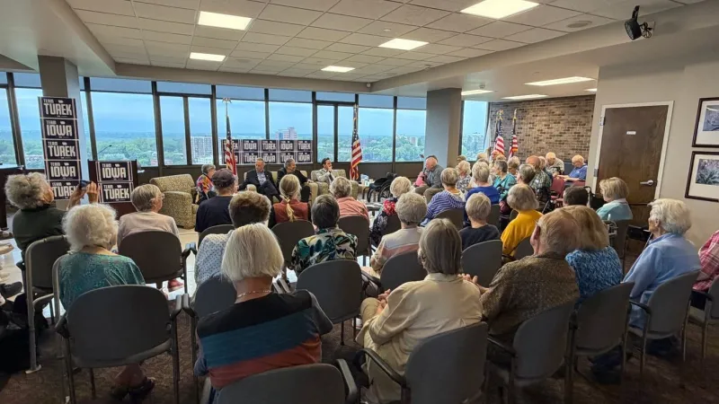 Former social security commissioner campaigns with Turek as he lays out his solvency fix