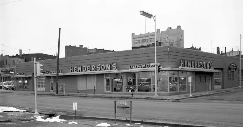 Memories of Muscatine: Henderson Cheverlot-Oldsmobile Dealership and Garage