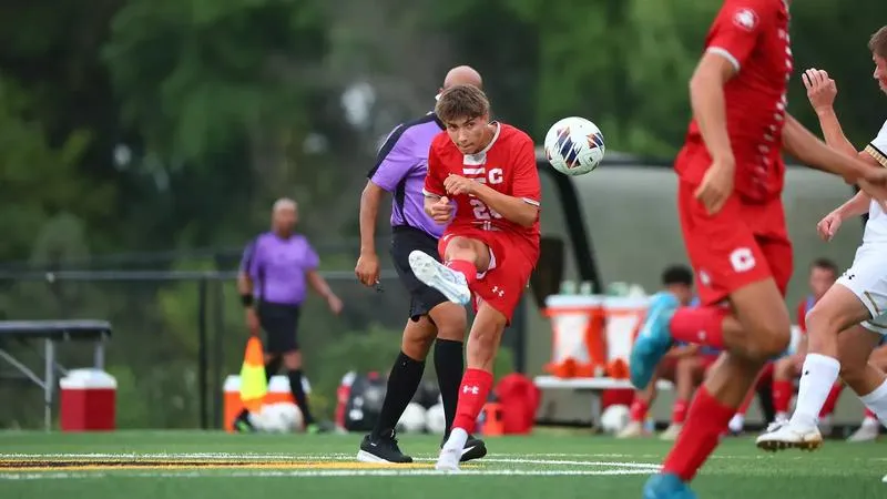 Dutch settle for men's soccer draw
