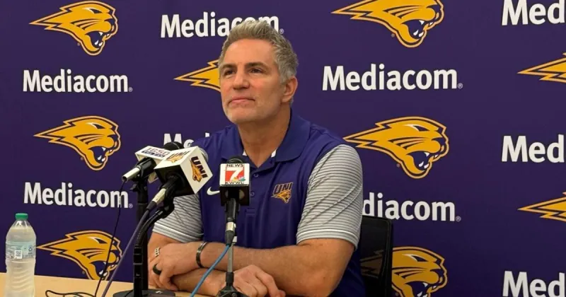 Warner didn't believe he was worthy of the Northern Iowa Hall of Fame