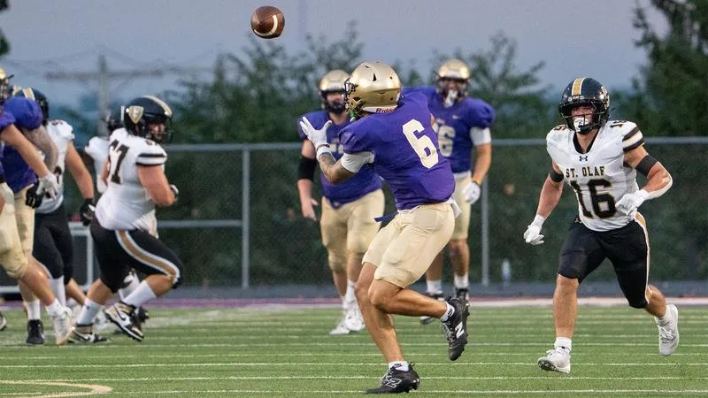 Late Touchdown Hands Duhawks First Loss