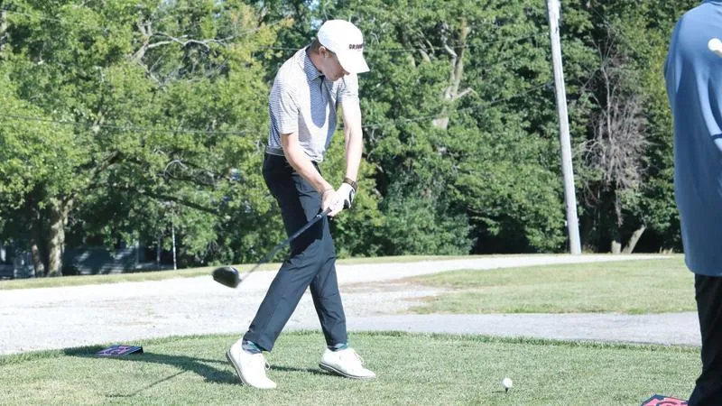 Moody leads the way for Grinnell men's golf team on opening day of UW-Eau Claire event