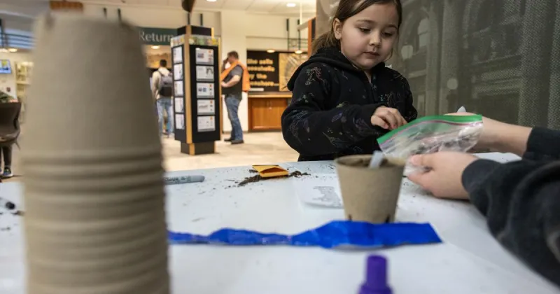Council Bluffs Seed Library receives large donation from Ace Hardware