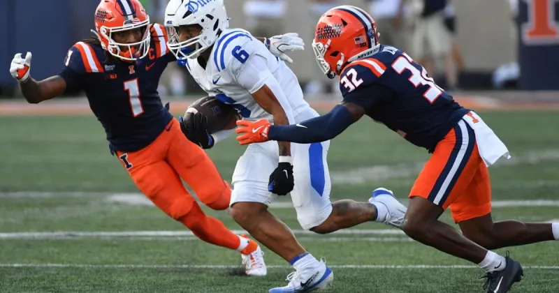 Penalties, mental errors and turnovers cost Illinois football against Duke