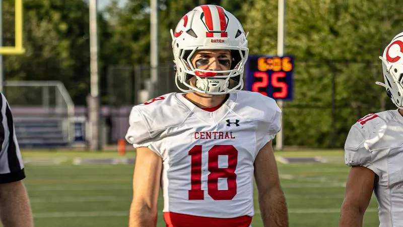 Central's Ritzert named to Allstate AFCA Good Works Team