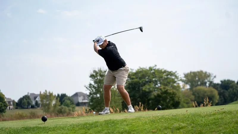Men's Golf Ties for First at Loras Fall Invite